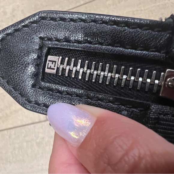 Fendi FF, Embossed fabric bag with leather accents - Picture 4 of 10